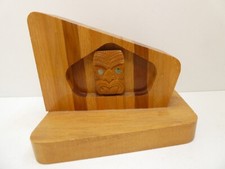 VINTAGE CARVED WOODEN TIKI STATUE BOOKEND NZ LAMINATED TIMBER MAORI PAUA SHELL