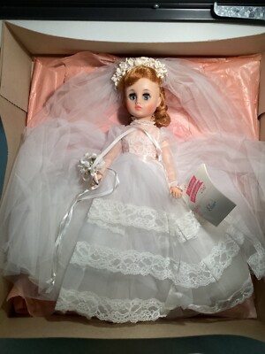 Madame Alexander ELISE Bride Vintage 1960s complete in the original  box!