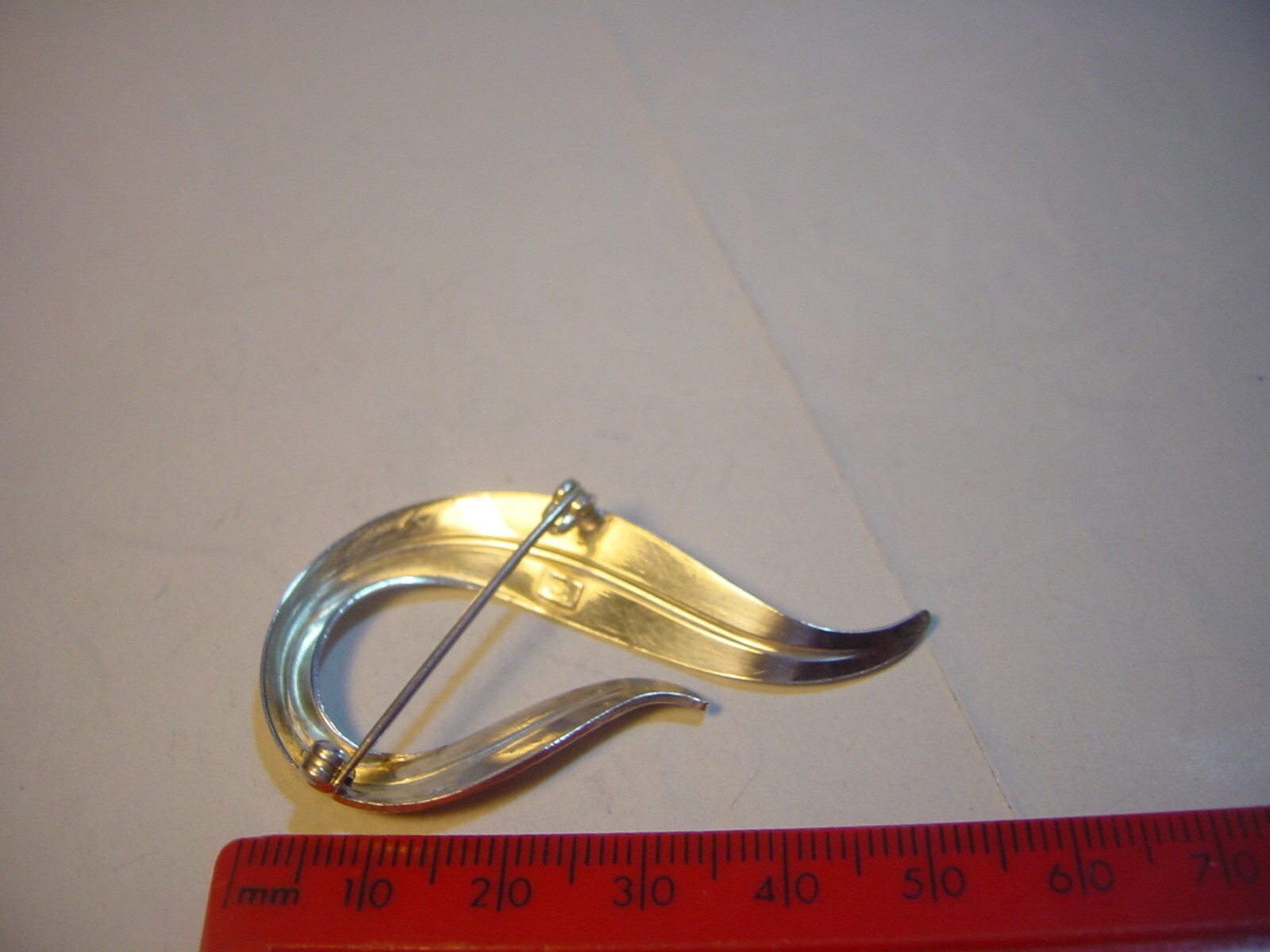 Superb Solid Silver Handmade Swirly Leaf Design B… - image 9