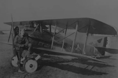 Eddie Rickenbacker mit dem Nieuport 4x6 Foto 