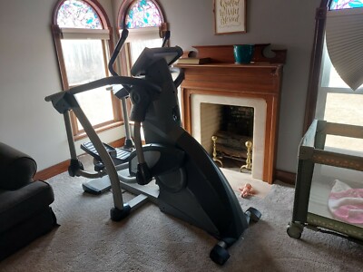 Nautilus Pro Series EV7 18 Elliptical Trainer