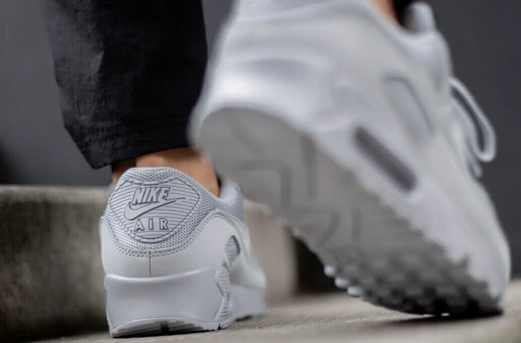 洋楽 Gris Adidas Run 80s Shoes