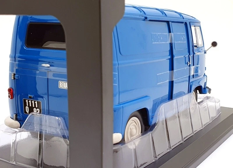 Norev 1/18 scale Diecast 185122 - Renault Estafette 1967 - Saviem Blue - Image 2 of 4