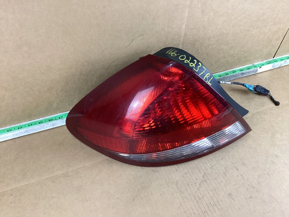 2008-2009 Ford Taurus Sedan Left Driver Side Tail Light Taillight OEM - Image 4 of 4