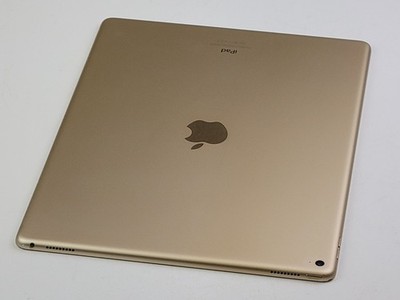 Apple iPad Pro (12.9-inch) (1st Gen.) (A1584) 128GB (Wi-Fi) 12.9