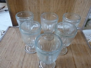 6 DDR Grog Gläser Eisbecher Pressglas