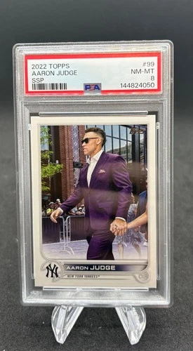 2022 Topps Series 1 #99 Aaron Judge SP IMAGE VARIATION PURPLE SUIT YANKEES PSA 8