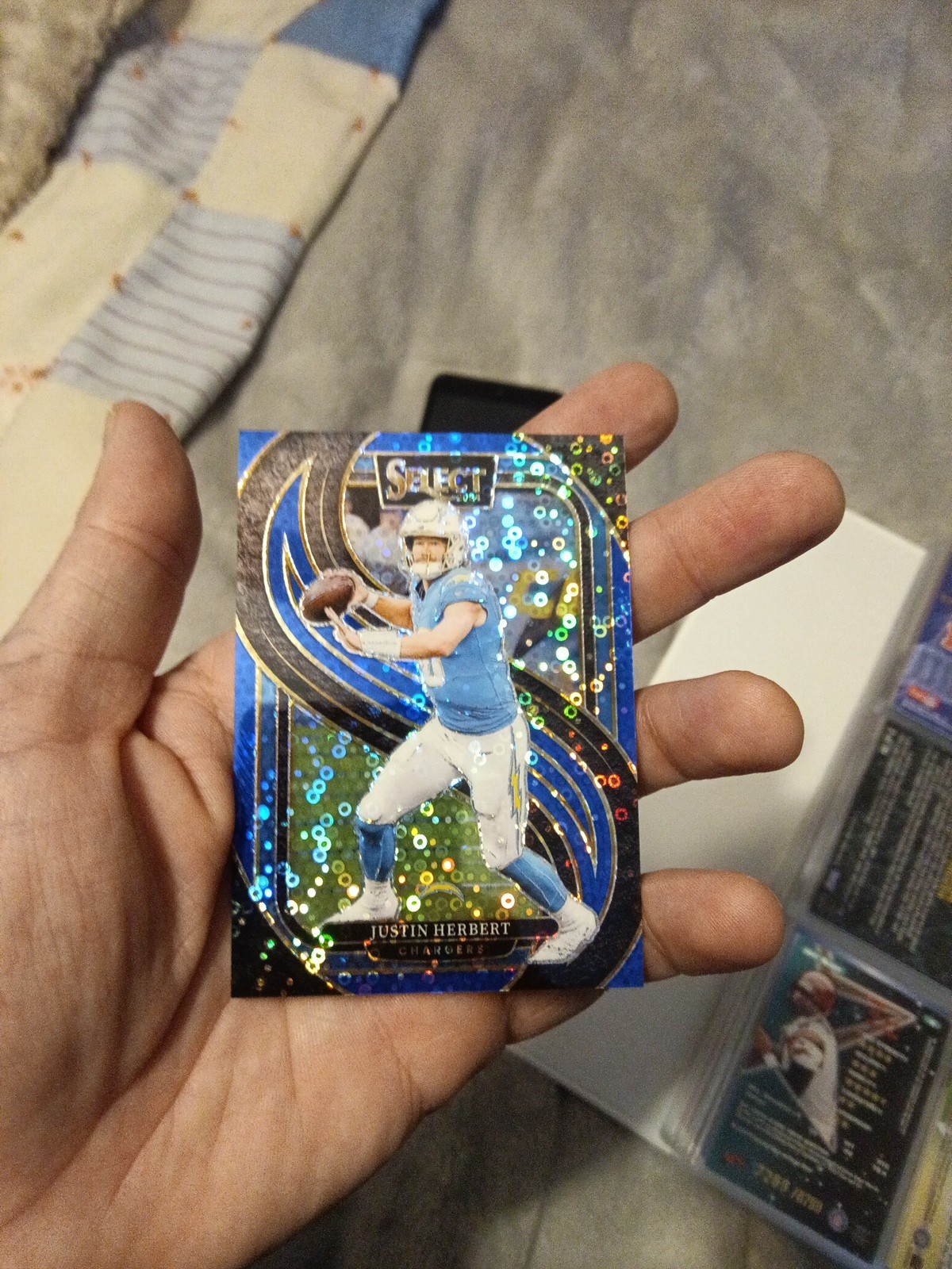 2024 Panini Select JUSTIN HERBERT #131 Premier Blue Disco Prizm /25 