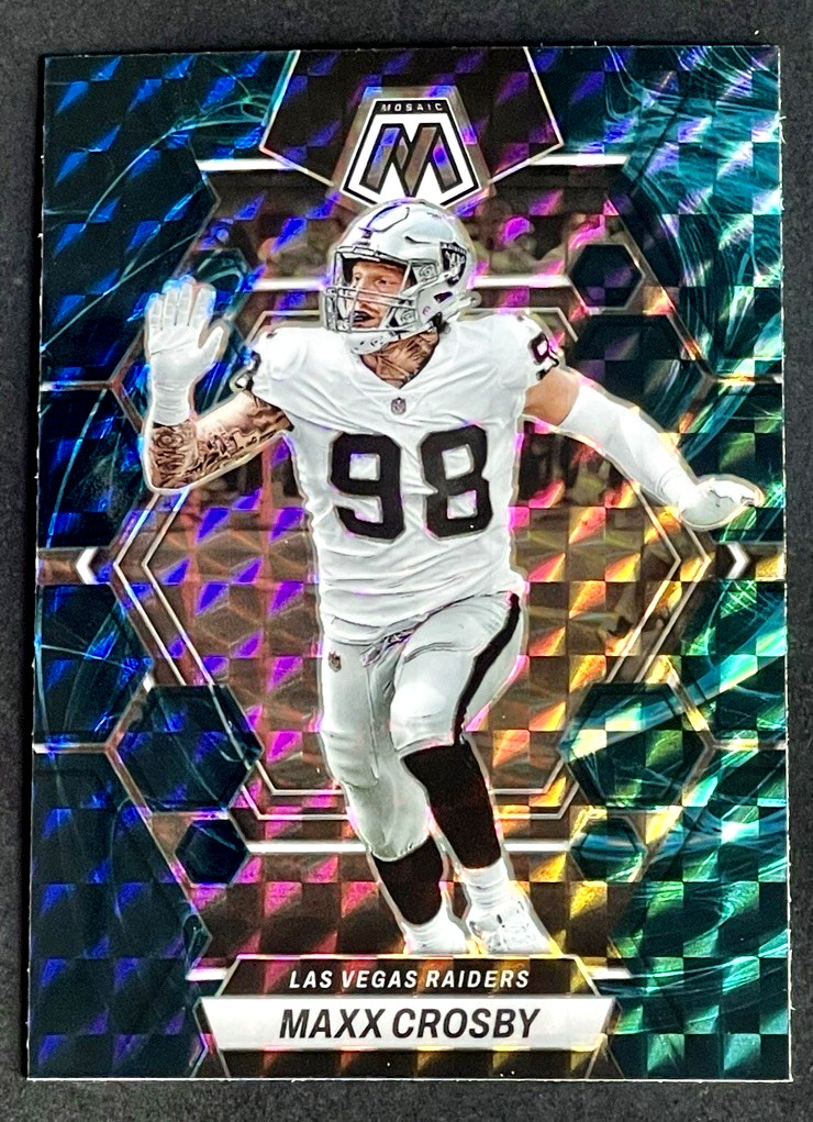 2023 Panini Mosaic Maxx Crosby GENESIS Prizm #123 Raiders CASE HIT SSP