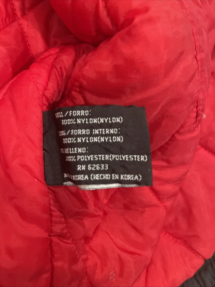 Vintage Pro Player Officially Licensed NHL Chicago Blackhawks Men’s XL Jacket - Image 4 of 4