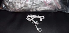 Lot of 25 WHITE 3.5mm In Ear Earbuds / Earphones - Great for Schools!