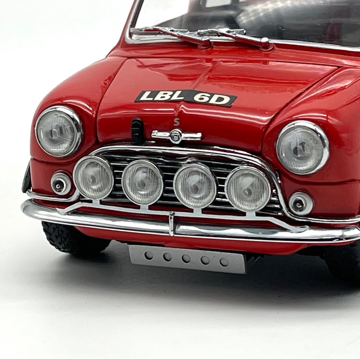 Kyosho 08841 Morris Mini Cooper 1275S MK1 Rally 67 extrem