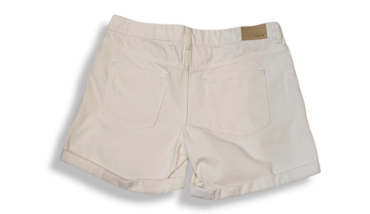 Target khaki shop shorts womens