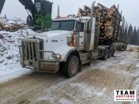 2013 Kenworth Tri-Drive Sleeper Heavy Haul Truck Tractor T800