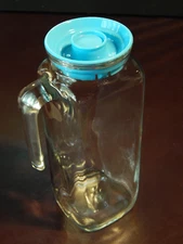 Bormioli Rocco - 1 liter Frigoverre Square Glass Pitcher w/lid - Made in Italy