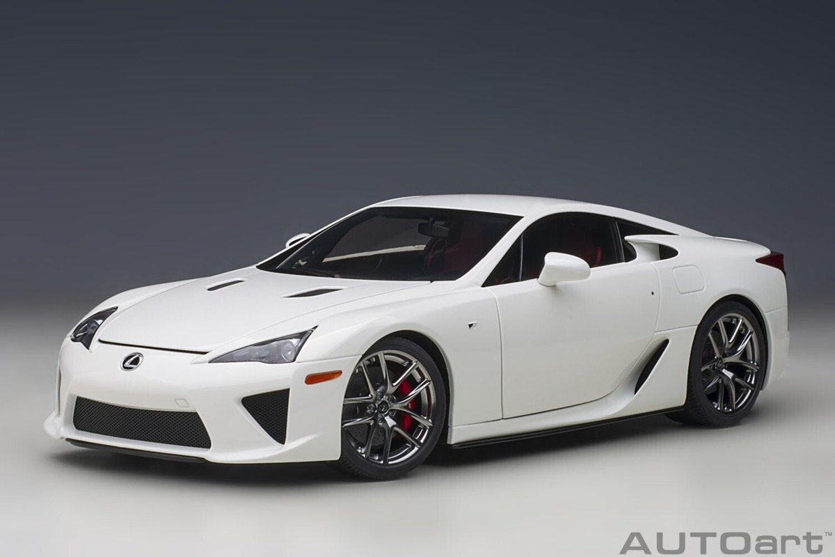 レクサス LFA ホワイト LEXUS LFA WHITEST WHITE NEW RELEASE COMPOSITE BY AUTOart 1