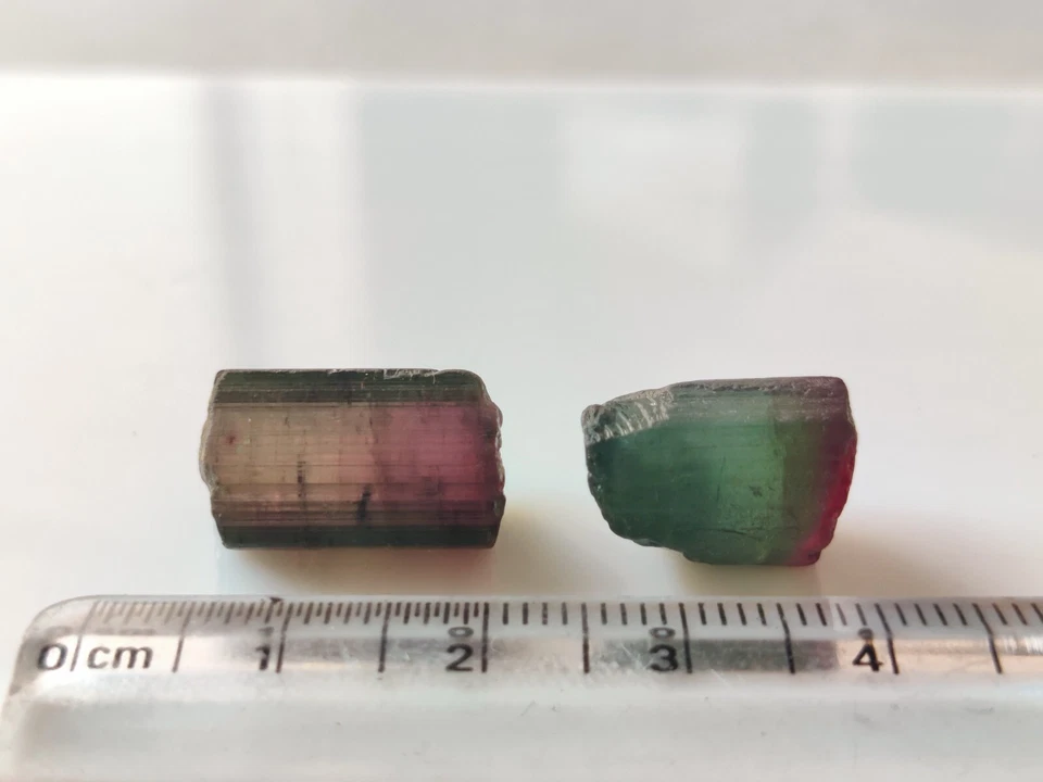 Fine Quality Natural Tourmaline Rough Gemstone 6.2 Grams Africa Pink & green - Image 2 of 4