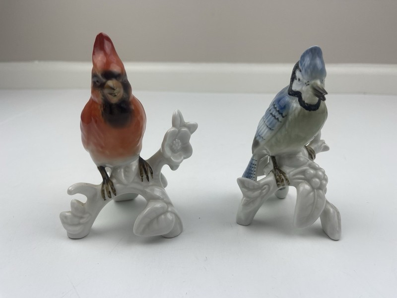 Lot Of (2) Porcelain Bird Figures (1) Gerald Porzellen Bavaria/(1) Unknown