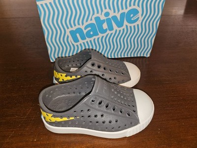Native Jefferson Toddler Shoe C4 Gray Lightning Bolt Slip On Water Beach Shoe