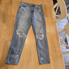 American Eagle Outfitters Women's Size 4 Mom Jeans Light Wash Distressed Denim