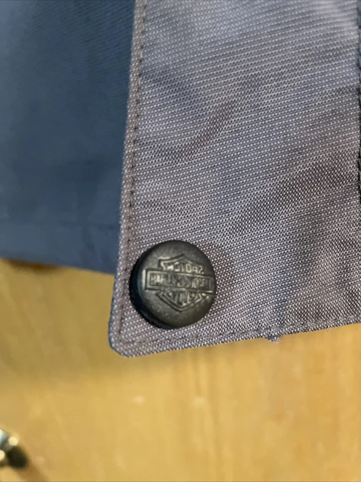 Harley Davidson Overpass Reflective Hooded Rain Jacket Men's XS - Image 4 of 4