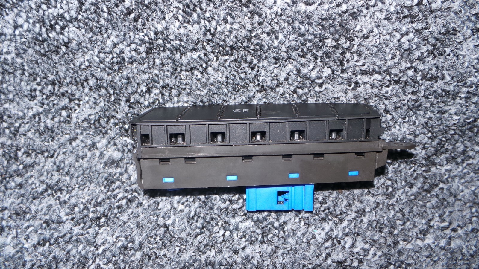 VOLKSWAGEN PASSAT PARKING BRAKE AUTO HOLD SWITCH BUTTON FIT 3AC927238