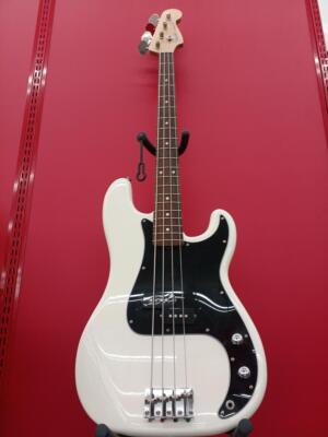 FENDER JAPAN PB43 Electric Bass Guitar