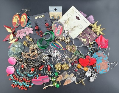 Earrings Lot #3 Lauren Conrad, JJ (Jonette Jewelry), Gold Plated, Cameos, Owls