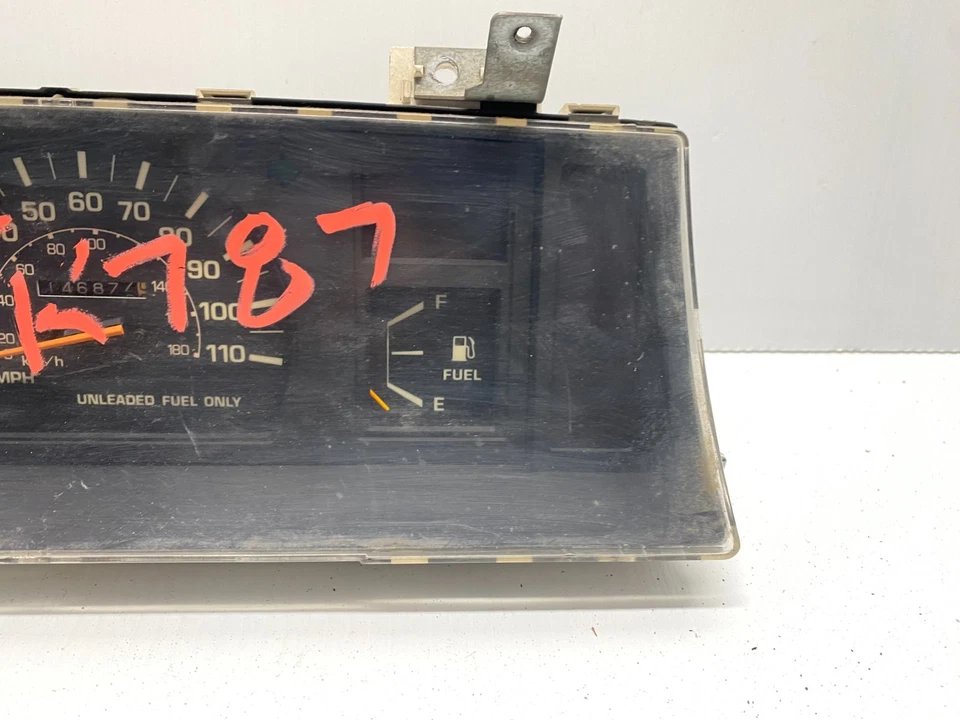 Toyota Pickup 1985-1986 2,4 L cuadro de instrumentos velocímetro MPH OEM, 257-58322 Foto 3 de 4