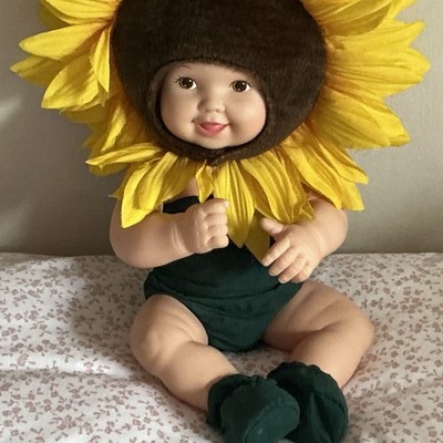 Anne Geddes große Puppe 16 cm 1999 Sonnenblumenkleid Babypuppe 