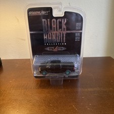 Greenlight Black Bandit 2015 Chevrolet Silverado 1500 Green Machine 1:64 Chase