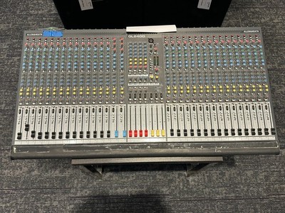 Allen & Heath GL2400 40-Channel Mixing Console, 40''x22''x6''front of house