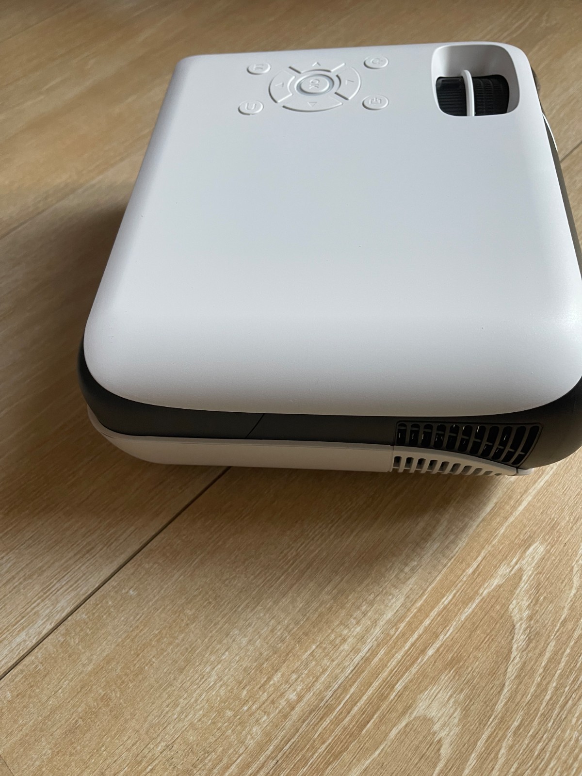 projecteur home cinéma androidbluetooth – vue détaillée