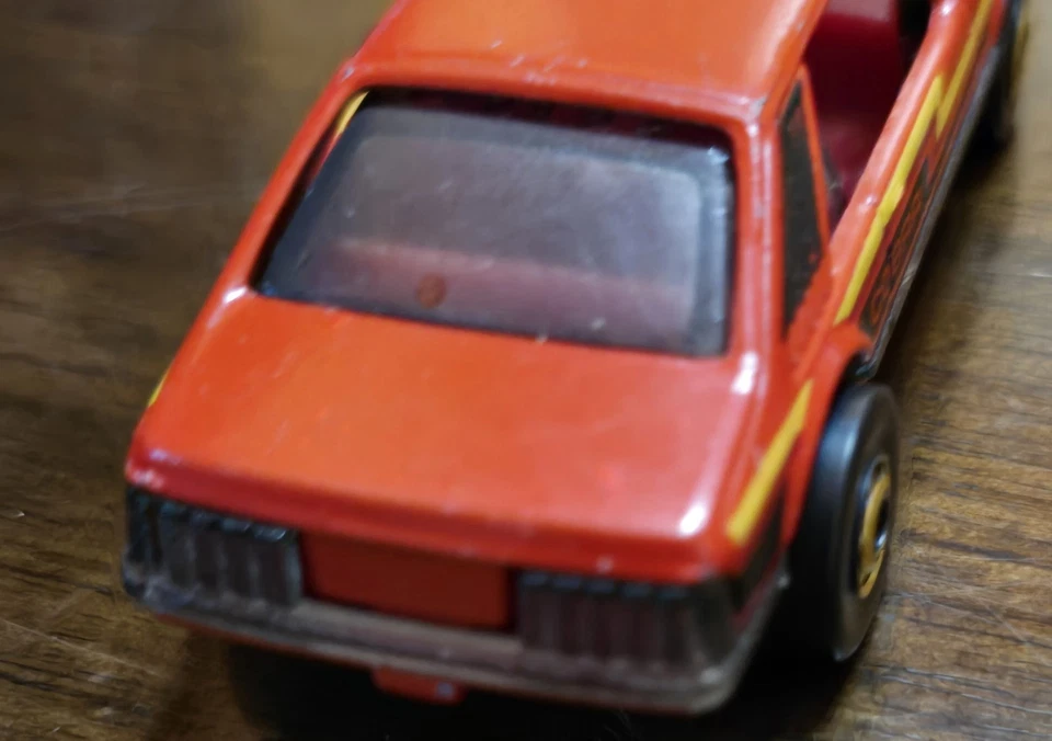 Hot Wheels 1979 1:64 BW Hot Ones 27/8" rojo turbo Mustang Cobra llanta dorada coche suelto Foto 3 de 4