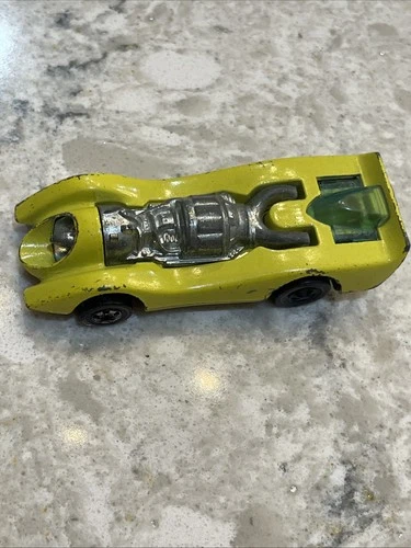 Hot Wheels Mattel Vintage 1970-1971 Redline Jet Threat Yellow RL Hong Kong