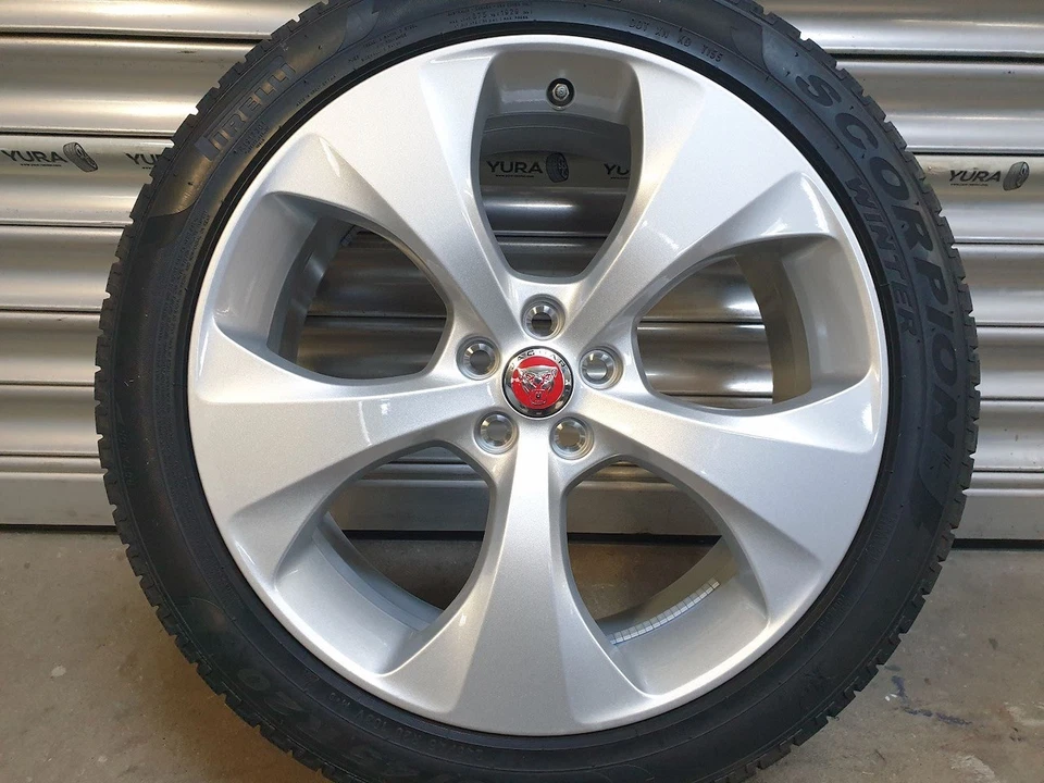 Original Jaguar E Pace Alufelgen 5054 J9C3-1007-SA Winterreifen 245/45 20 NEU - Bild 2 von 4