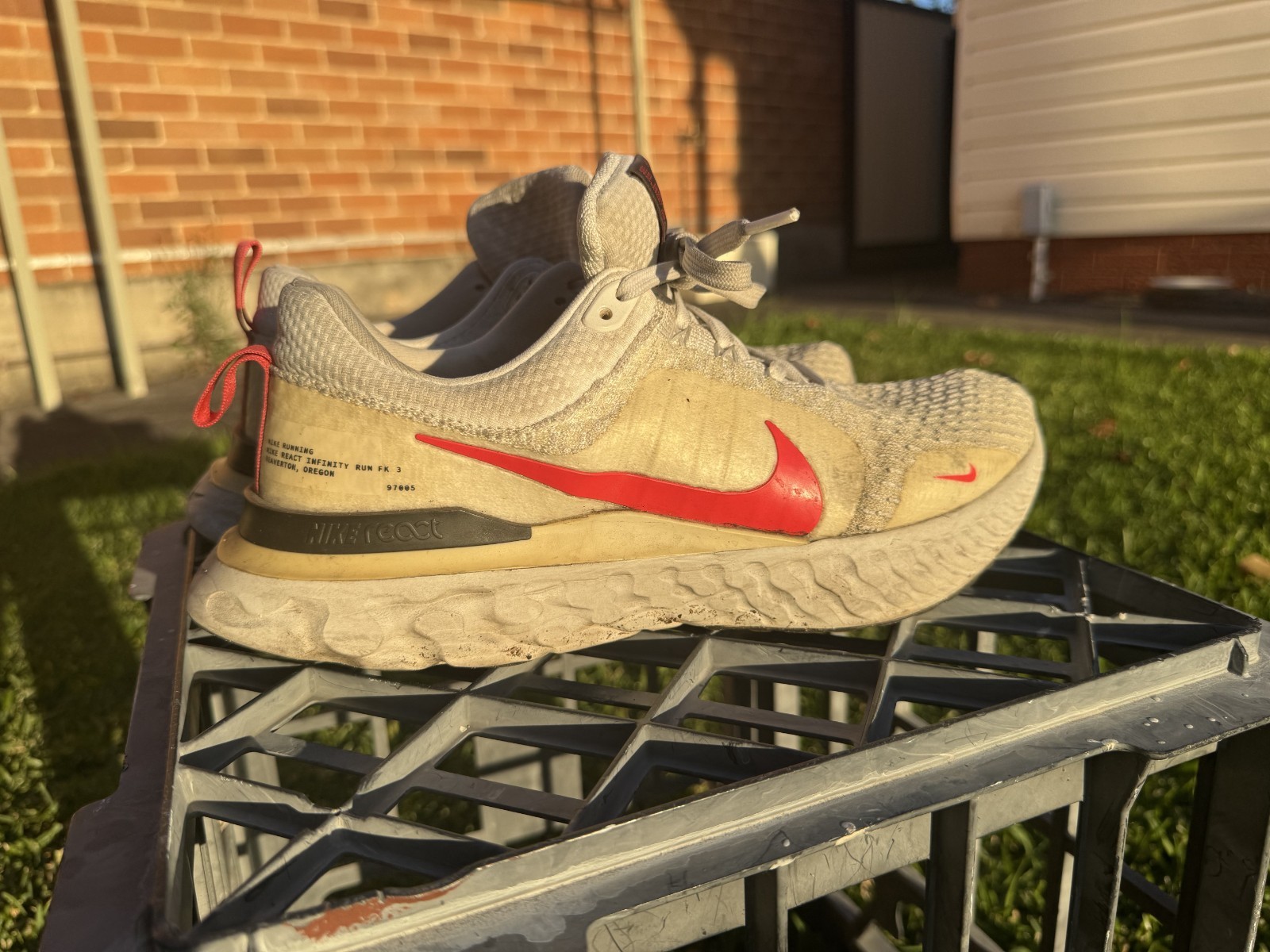 RRP $338 Nike React Infinity 3 Men's Road Running Shoes White - Size 10 image 2