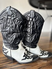 boots GUESS BY MARCIANO Vintage size 6