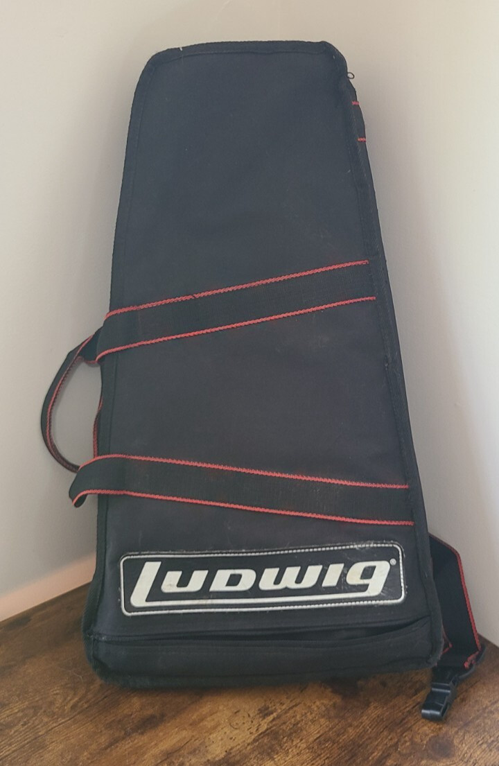 Ludwig Xylophone - 30 Keys - case/backpack, 1 Stick, No Stand