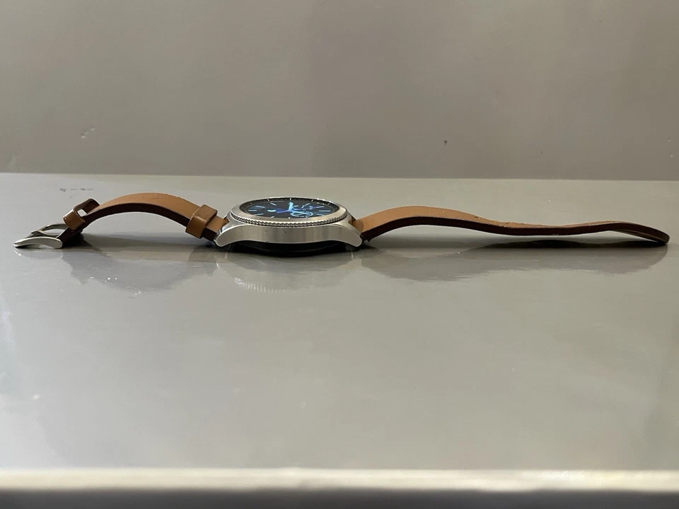 Samsung Gear S3 SM-R770 316L Steel Case with Brown Leather Band Smart Watch - Image 2 of 4