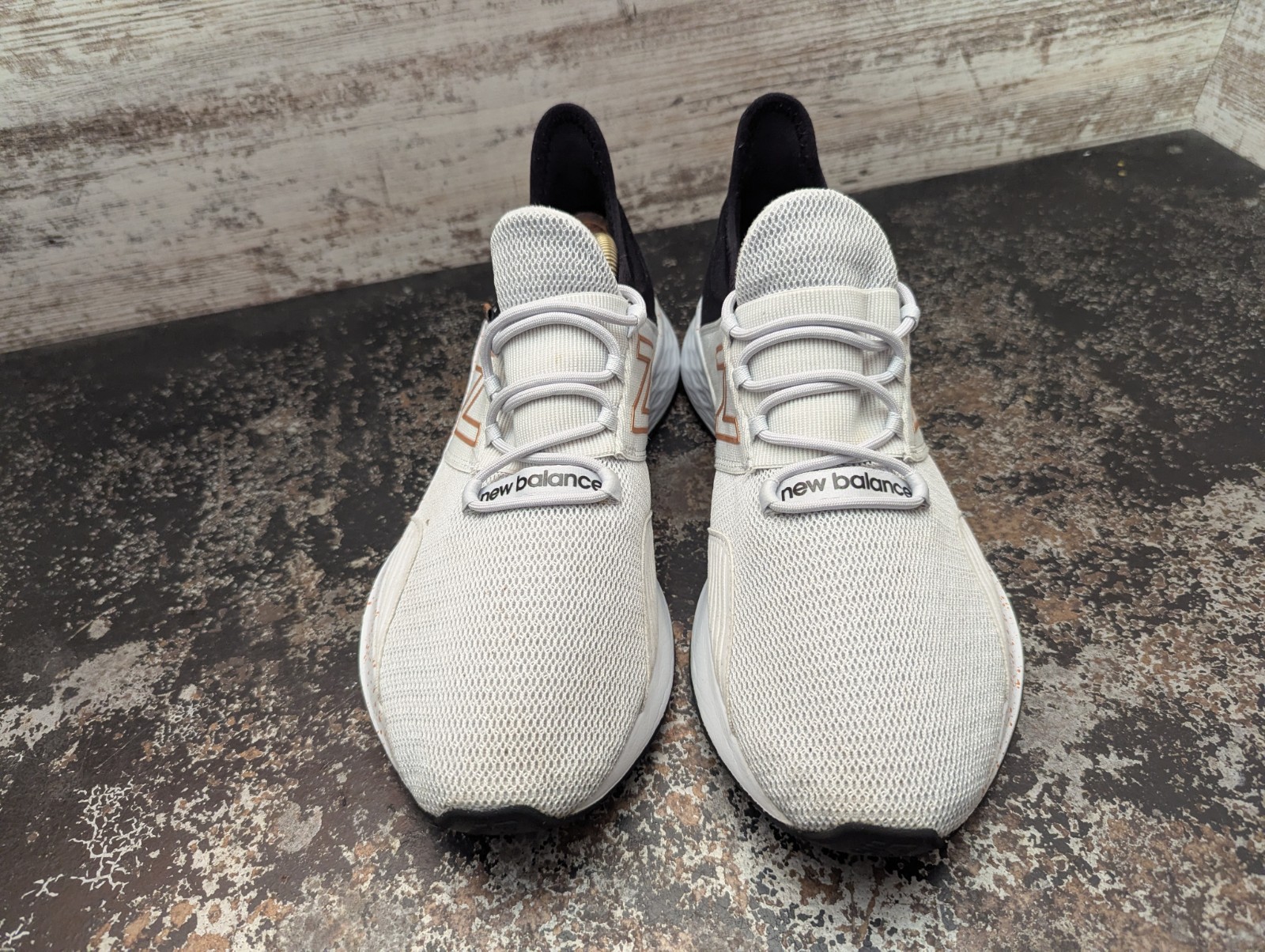 Womens New Balance Fresh Foam ROAV Running Shoes Sz 10 Used WROAVWS1 thumbnail 4