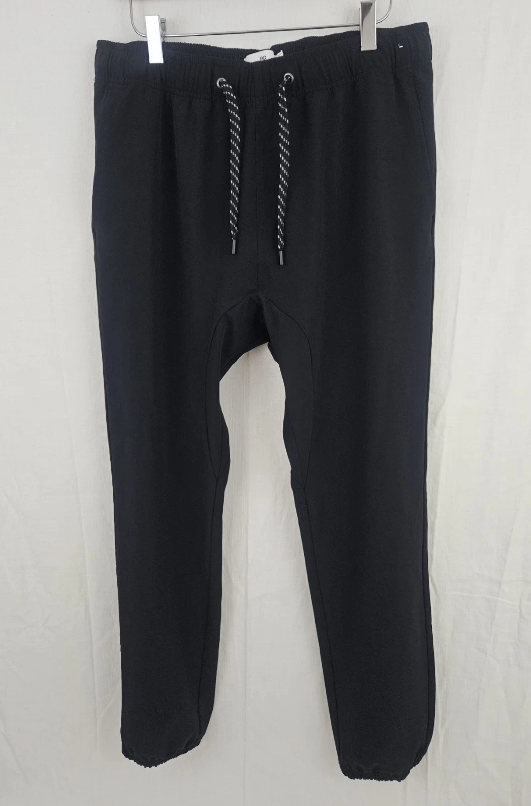 EUC Nordstrom BP Lunge M Pants Black Drawstring Free Ship Pockets