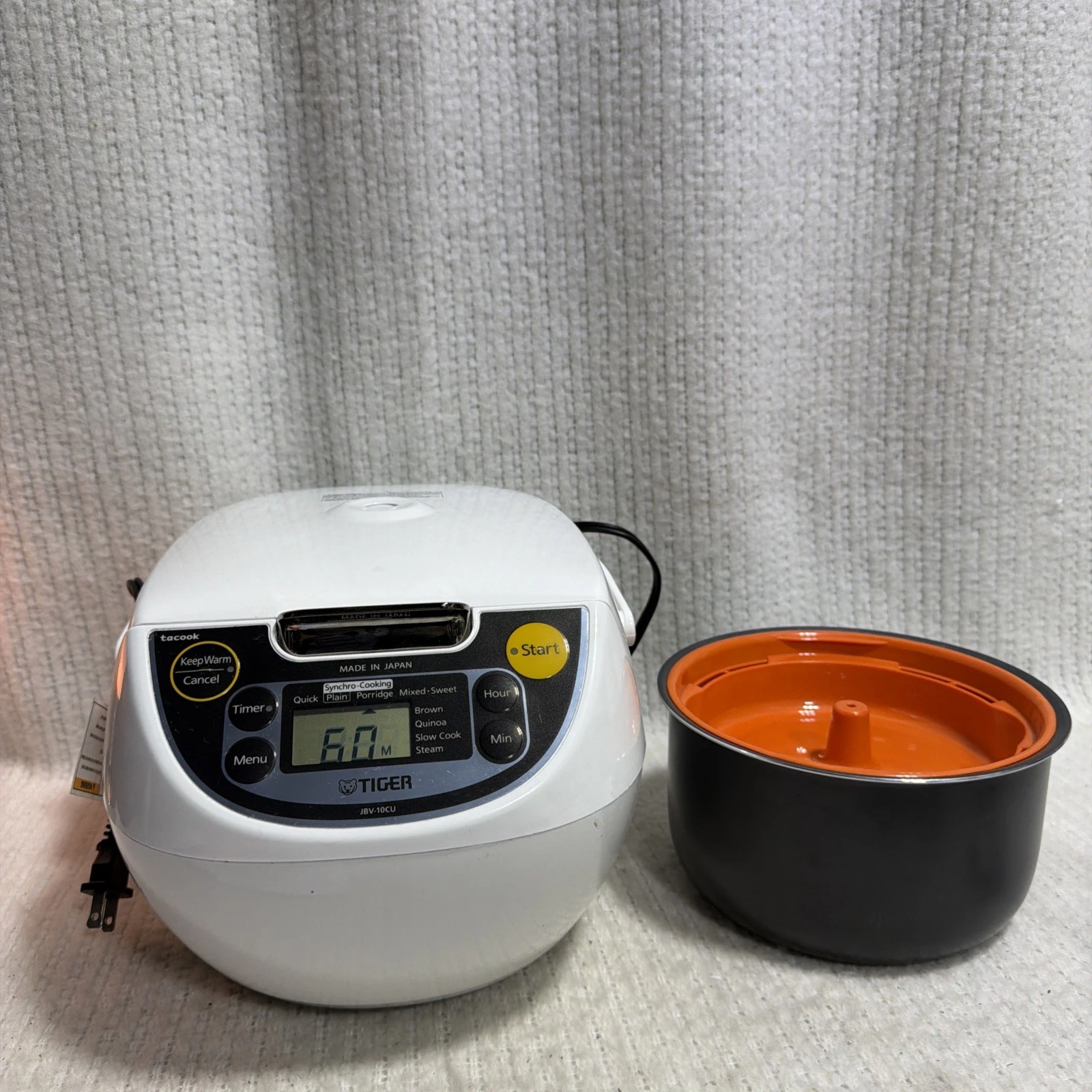 Tiger JBV-10CU Rice Cooker & Steamer NICE USED Japan