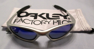 OAKLEY MINUTE 1.0 GEN 2 FMJ SILVER W ICE IRIDIUM LENSES & BLACK ICONS SUNGLASSES