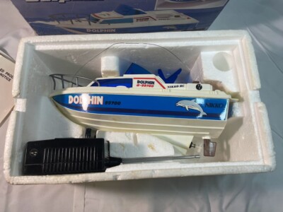 Vintage 80s Nikko RC SpeedBoat Motor Launch Dolphin d-99700