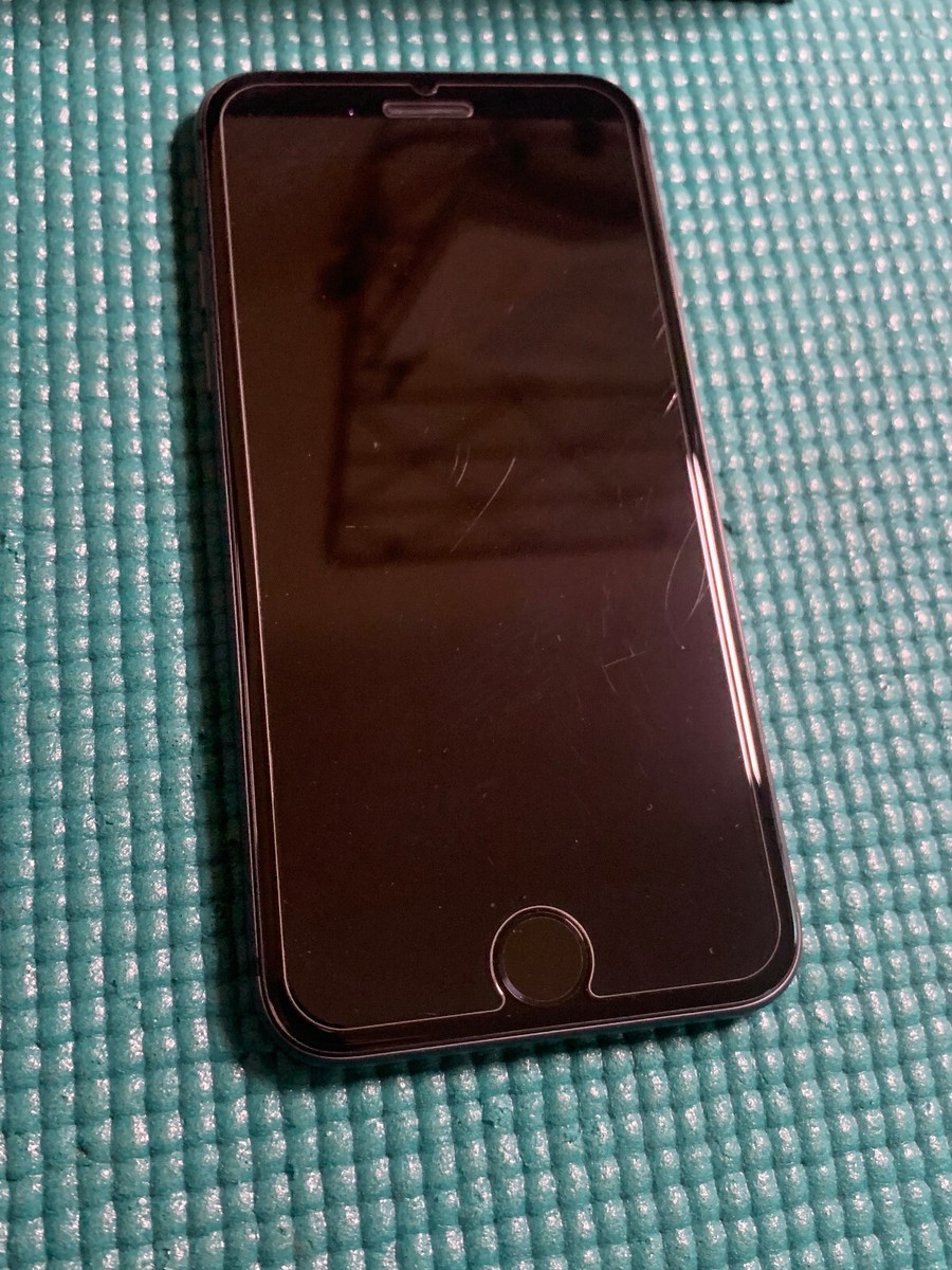 アイホン8 Apple iPhone 8 A1905 4.7