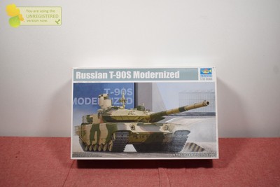 Trumpeter 05449 Russian T-90S Modernized Model Kit 1/35 (Package Wear)