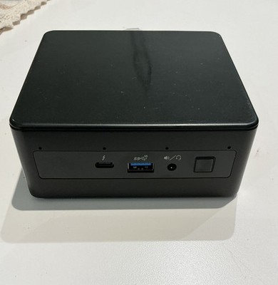 Intel NUC NUC11PAH i5-1135G7 2.4GHz 8 GB 512 SSD Win 11 Pro
