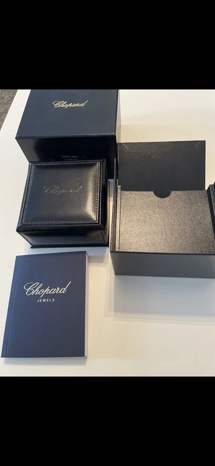 Pendientes Chopard Happy Diamonds Foto 3 de 4