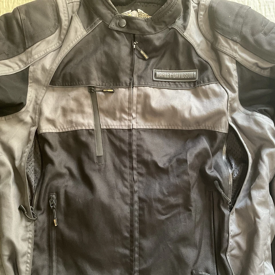 CHAQUETA DE MONTAR HARLEY DAVIDSON REFLECTANTE BLINDADA CALAVERA Y LLAMA TALLA ALTA XL Foto 4 de 4